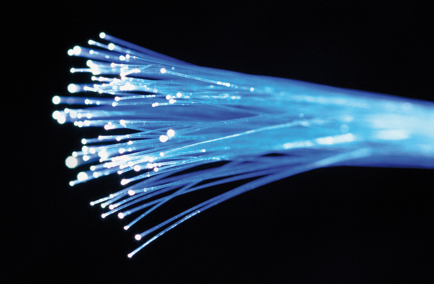 Fig.4.3 . Filaments de fibra òptica